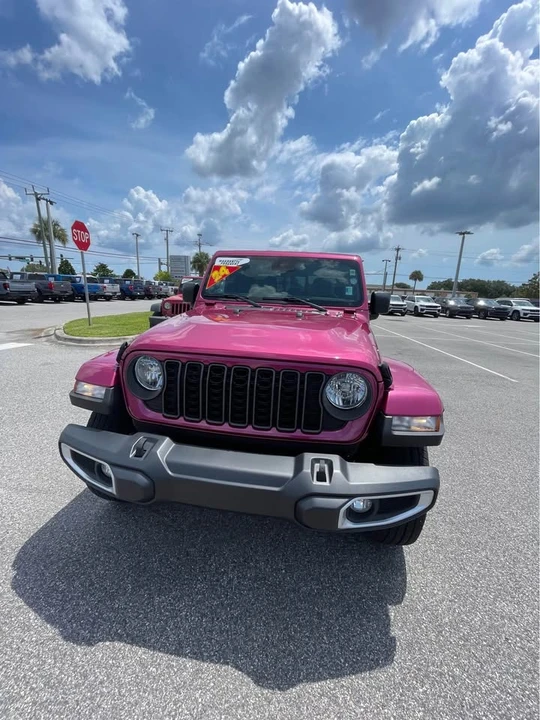 2024 Jeep JT Gladiator - Image 3 of 12