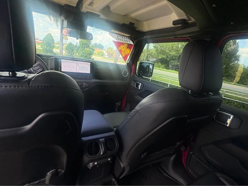 2024 Jeep JT Gladiator - Image 8 of 10