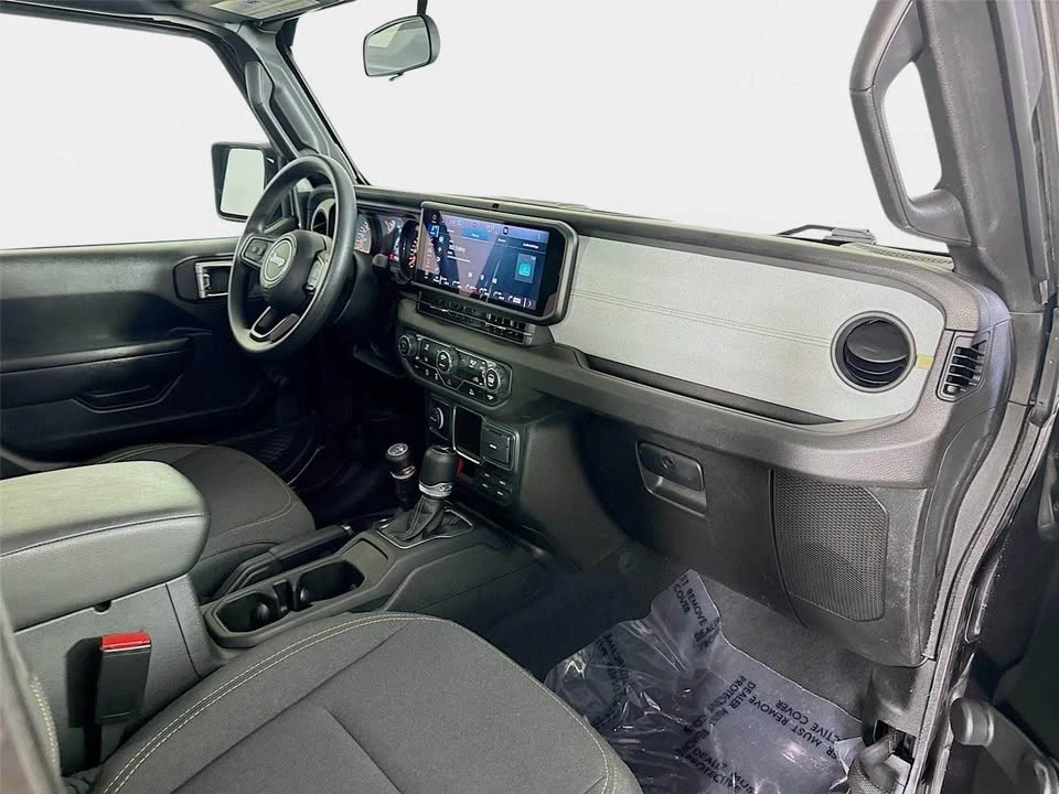 2024 Jeep JT Gladiator - Image 11 of 16