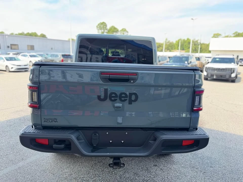 2024 Jeep JT Gladiator - Image 4 of 9