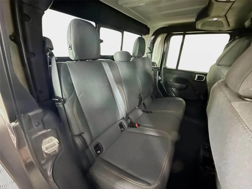 2024 Jeep JT Gladiator - Image 14 of 16