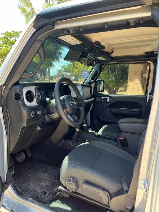 2024 Jeep JT Gladiator - Image 6 of 11
