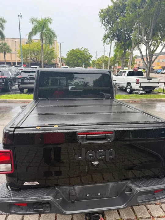2024 Jeep JT Gladiator - Image 5 of 14