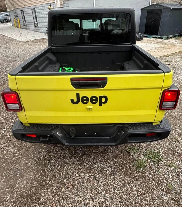 2024 Jeep JT Gladiator - Image 5 of 12