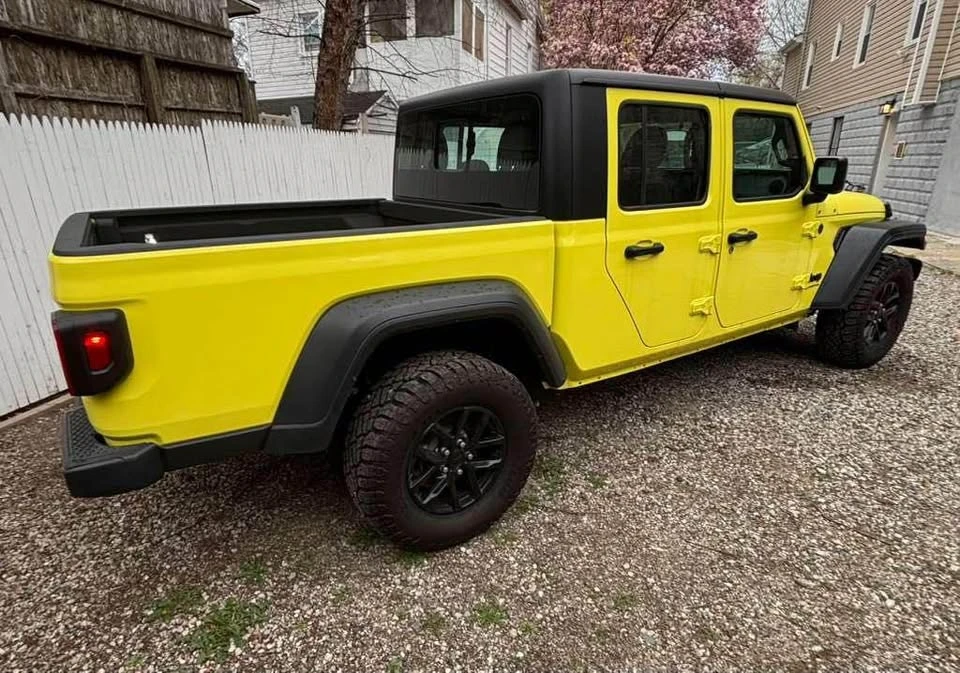 2024 Jeep JT Gladiator - Image 3 of 12