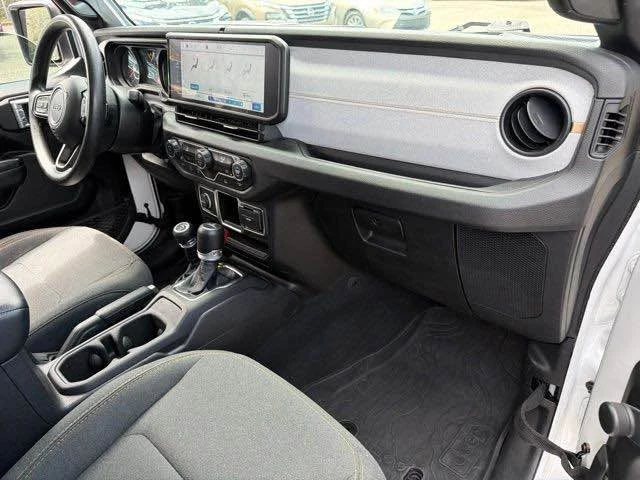 2024 Jeep JT Gladiator - Image 9 of 9