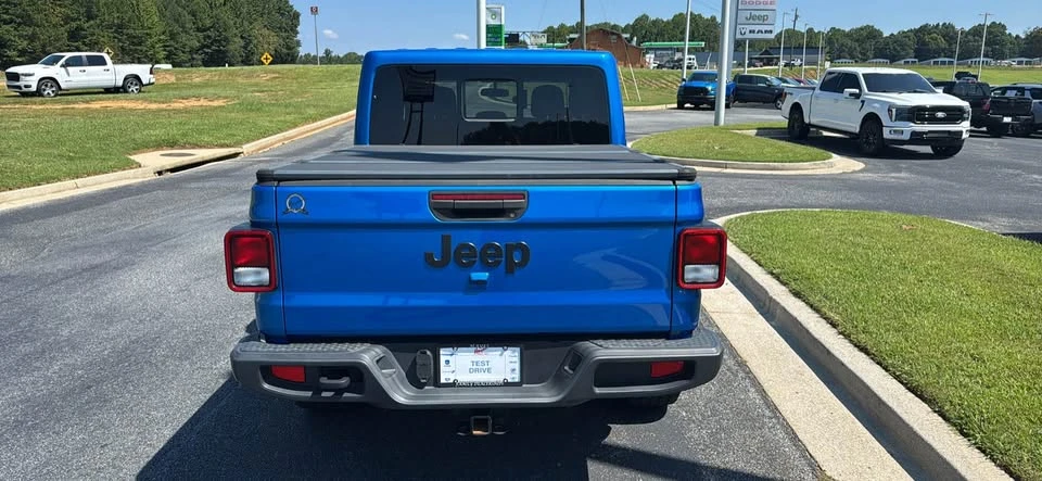 2024 Jeep JT Gladiator - Image 3 of 12