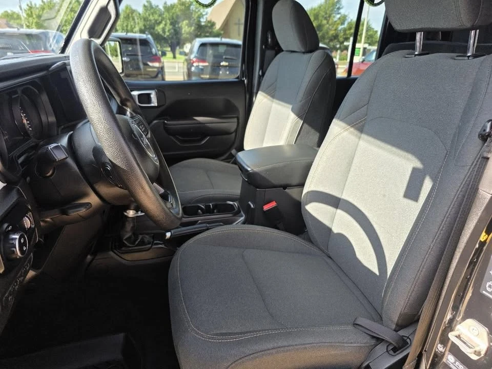 2024 Jeep JT Gladiator - Image 11 of 20