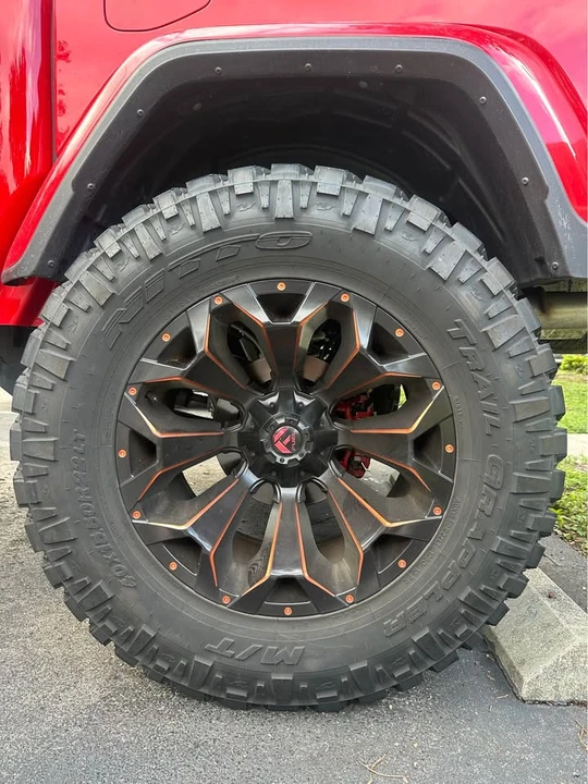 2024 Jeep JT Gladiator - Image 8 of 9