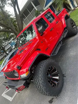 2024 Jeep Gladiator Sport Pickup 4D 5 ft