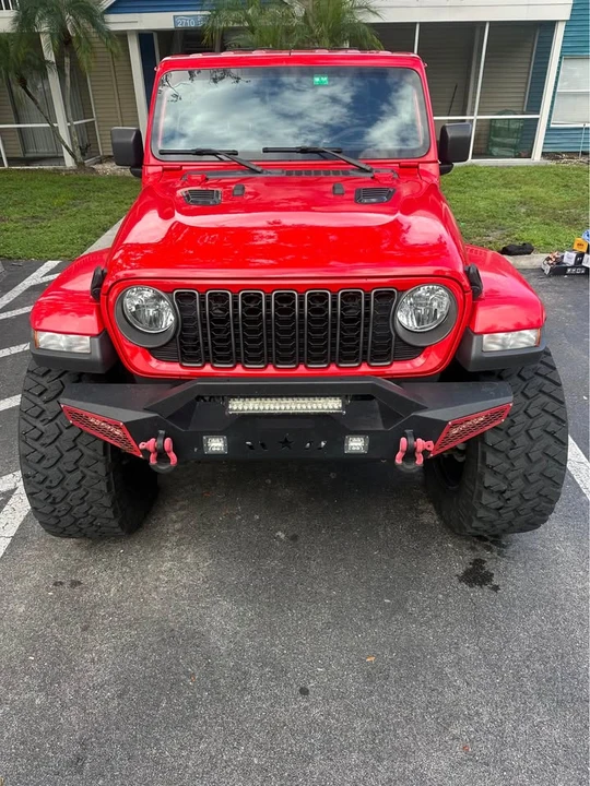 2024 Jeep JT Gladiator - Image 2 of 9