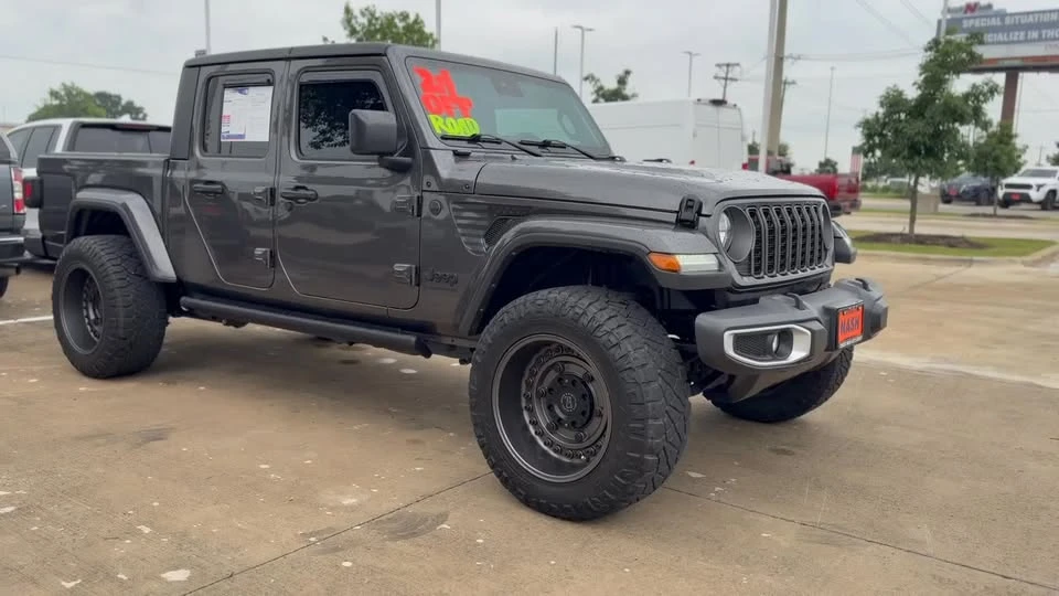 2024 Jeep JT Gladiator - Image 12 of 12