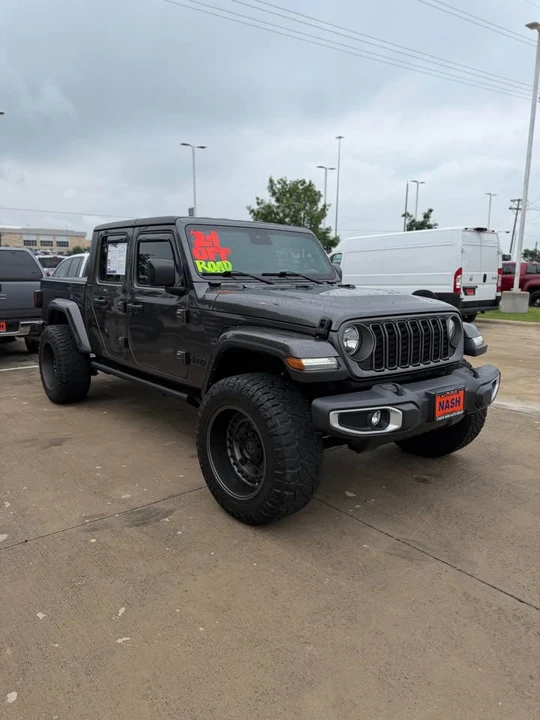 2024 Jeep JT Gladiator - Image 2 of 12