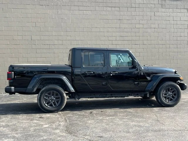 2024 Jeep JT Gladiator - Image 7 of 16