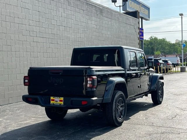 2024 Jeep JT Gladiator - Image 6 of 16