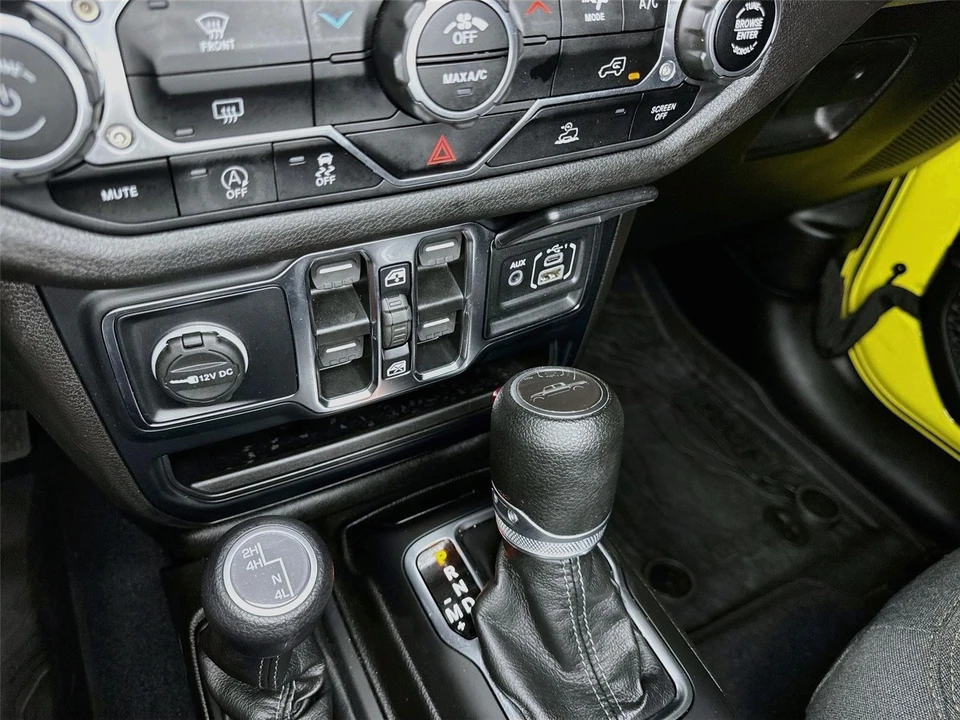 2024 Jeep JT Gladiator - Image 14 of 31