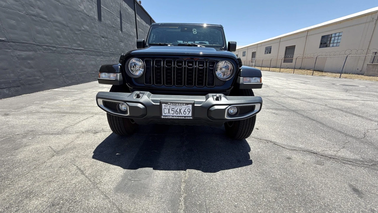 2024 Jeep JT Gladiator - Image 4 of 31