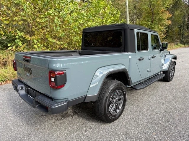 2024 Jeep JT Gladiator - Image 6 of 12