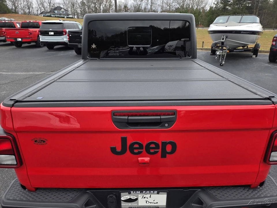 2024 Jeep JT Gladiator - Image 9 of 21