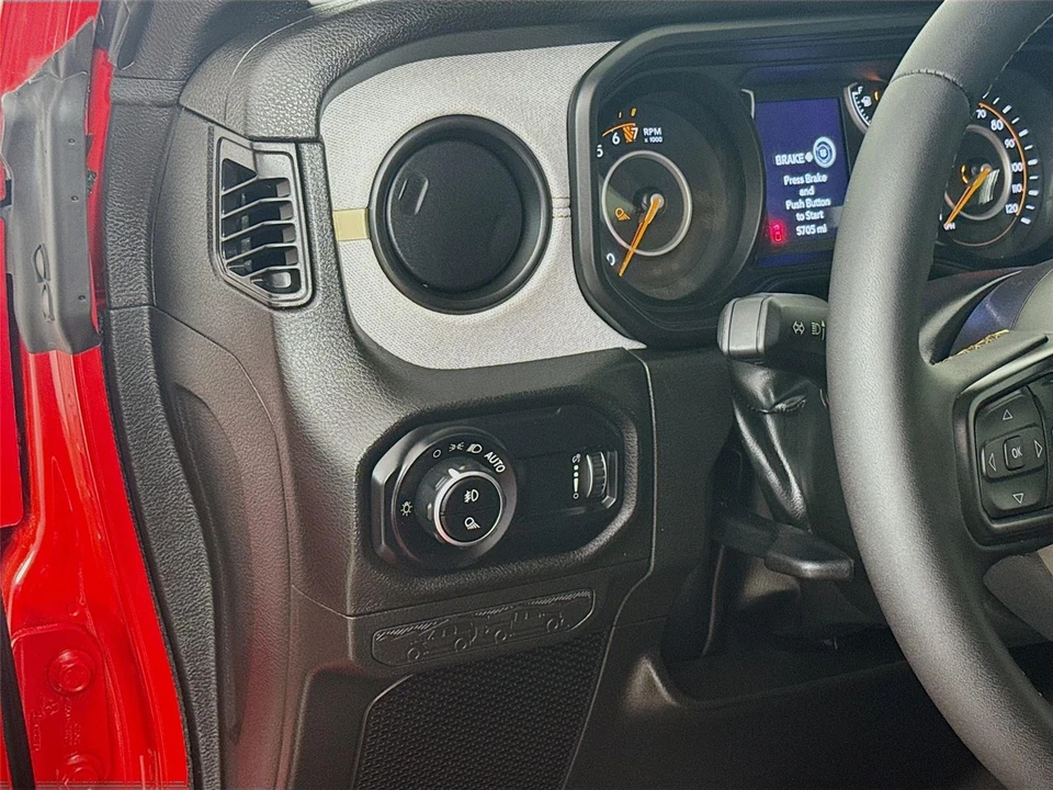 2024 Jeep JT Gladiator - Image 9 of 21