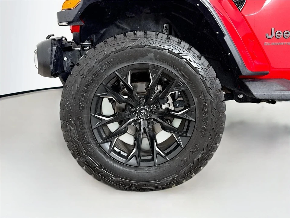 2024 Jeep JT Gladiator - Image 12 of 13