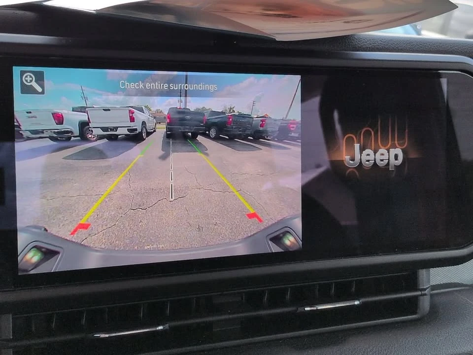 2024 Jeep JT Gladiator - Image 15 of 20