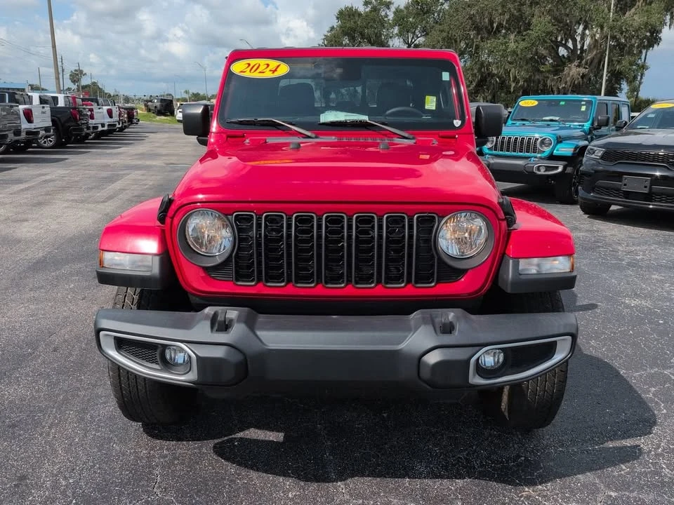 2024 Jeep JT Gladiator - Image 7 of 20