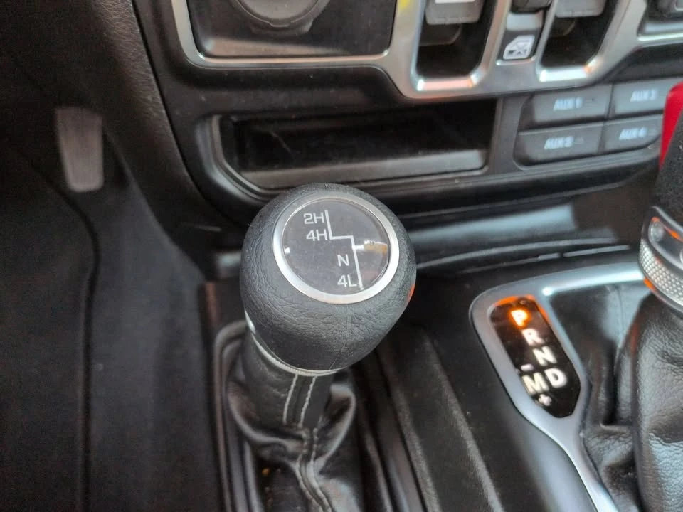 2024 Jeep JT Gladiator - Image 17 of 20