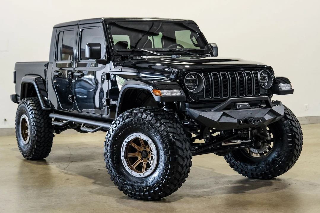 2024 Jeep JT Gladiator - Image 4 of 12
