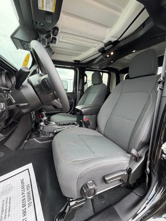 2024 Jeep JT Gladiator - Image 8 of 14