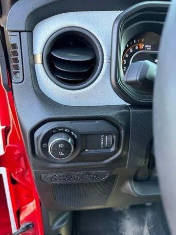 2024 Jeep JT Gladiator - Image 13 of 13