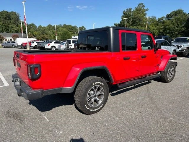 2024 Jeep JT Gladiator - Image 4 of 13