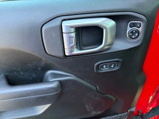 2024 Jeep JT Gladiator - Image 12 of 13