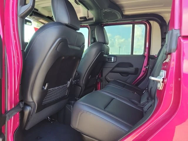 2024 Jeep JT Gladiator - Image 11 of 20