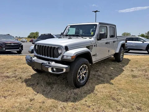 2024 Jeep Gladiator Sport S