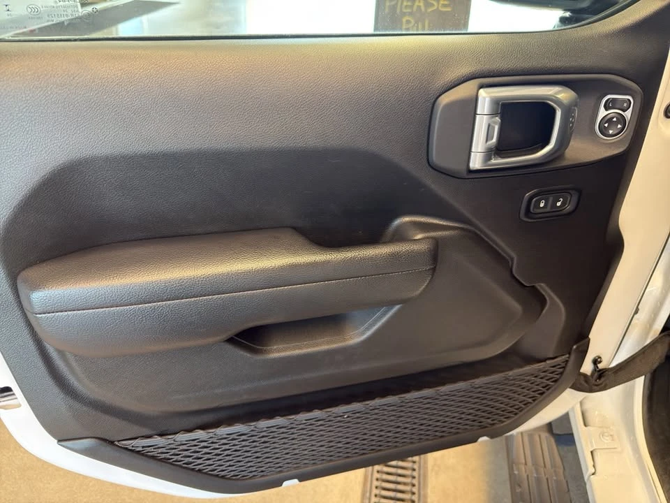 2024 Jeep JT Gladiator - Image 19 of 20