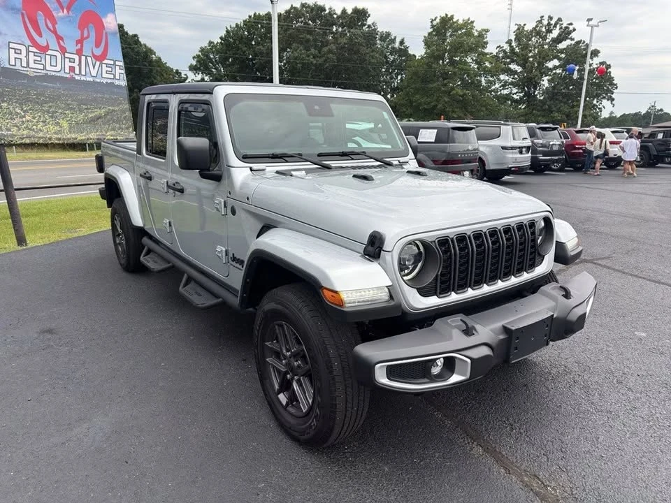 2024 Jeep JT Gladiator - Image 3 of 18