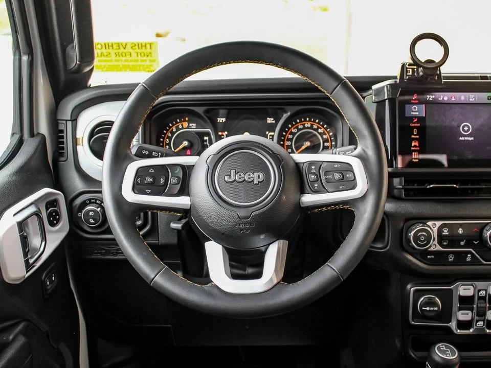 2024 Jeep JT Gladiator - Image 13 of 18