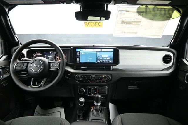 2024 Jeep JT Gladiator - Image 11 of 20