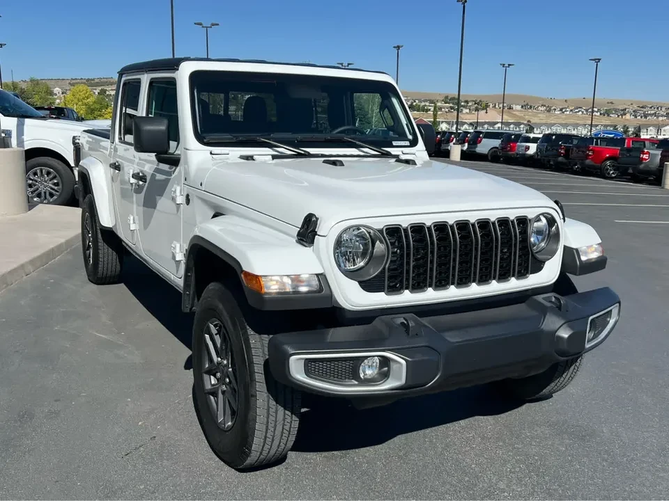 2024 Jeep JT Gladiator - Image 3 of 14