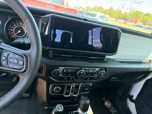 2024 Jeep JT Gladiator - Image 6 of 8