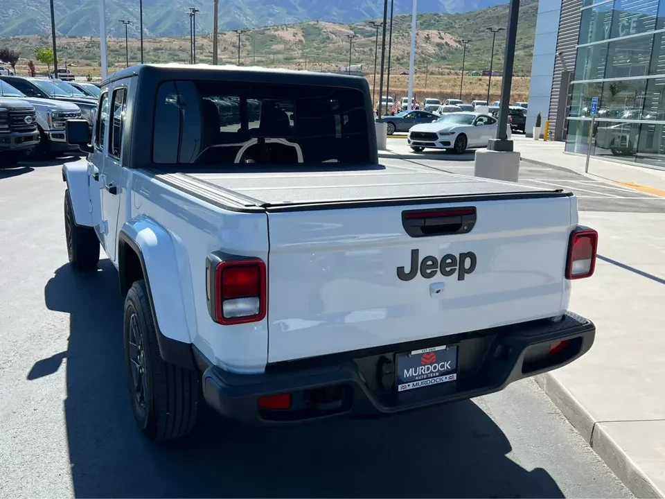 2024 Jeep JT Gladiator - Image 6 of 14