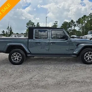 2024 Jeep Gladiator Sport S