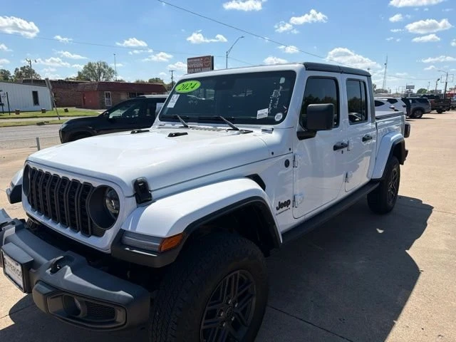 2024 Jeep JT Gladiator - Image 2 of 8