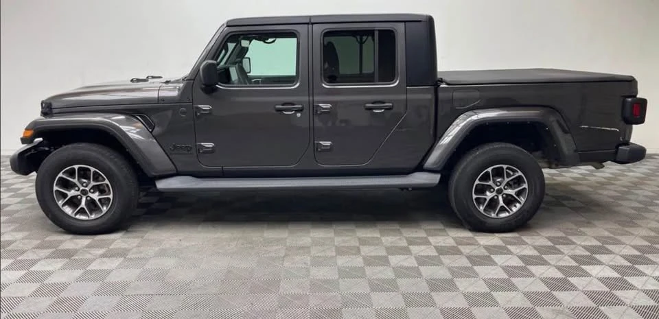 2024 Jeep JT Gladiator - Image 3 of 11