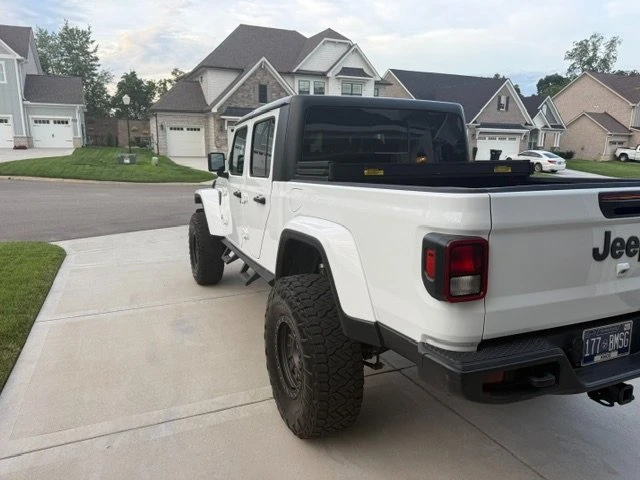 2024 Jeep JT Gladiator - Image 4 of 14