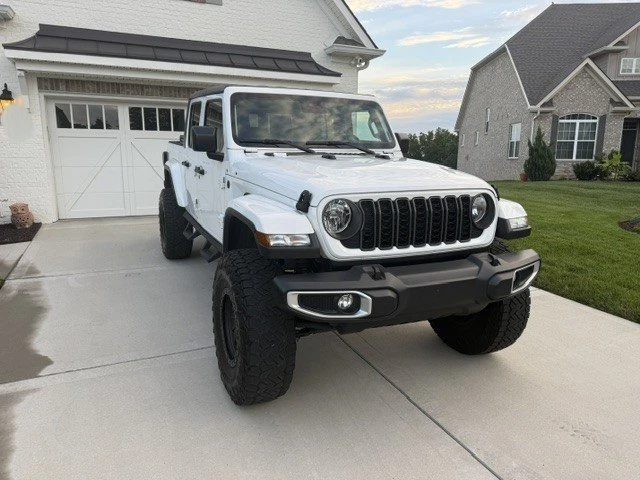 2024 Jeep JT Gladiator - Image 14 of 14