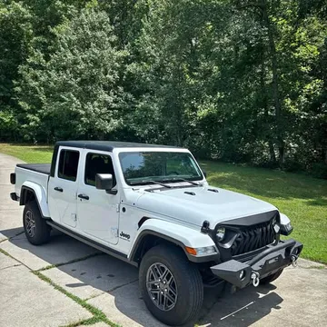 2024 Jeep Gladiator Sport S