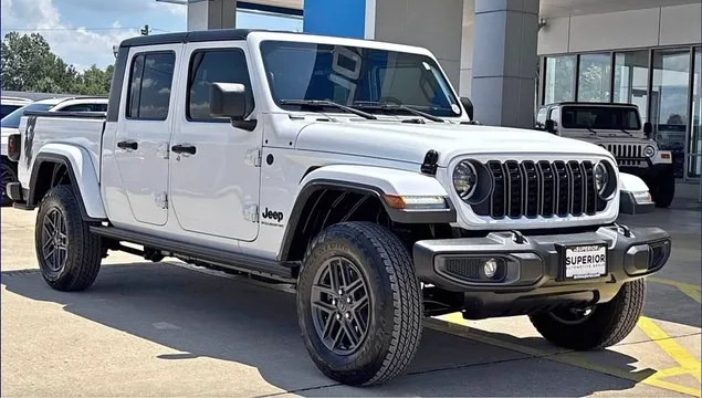 2024 Jeep Gladiator Sport S