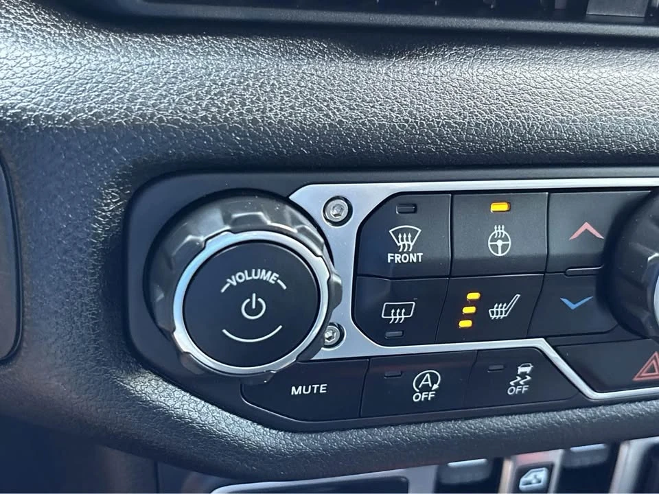 2024 Jeep JT Gladiator - Image 10 of 12
